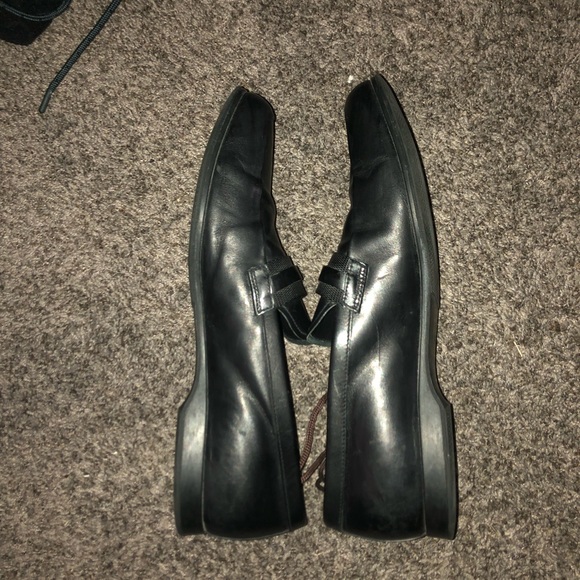 Men’s Prada Derby Dress Shoes. S:11 - Picture 4 of 7